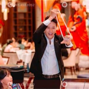 ảo thuật cận cảnh tương tác với tiết mục biến hoá với dây thừng