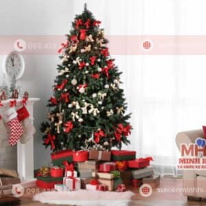 Trang trí tiểu cảnh Noel đơn giản tiết kiệm cho phòng khách ấm áp màu giáng sinh