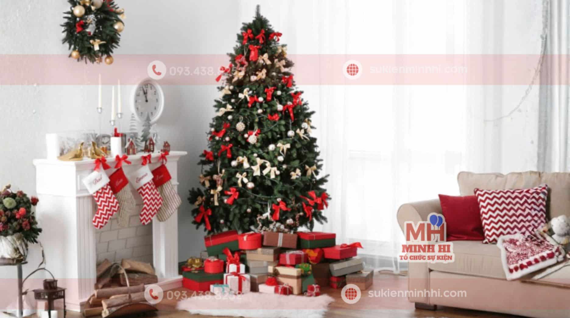 Decor Noel Đơn Giản Tiết Kiệm Cho Phòng Khách – Đẹp Và Ấm Áp Decor Noel đơn giản tiết kiệm cho phòng khách ấm áp mùa giáng sinh