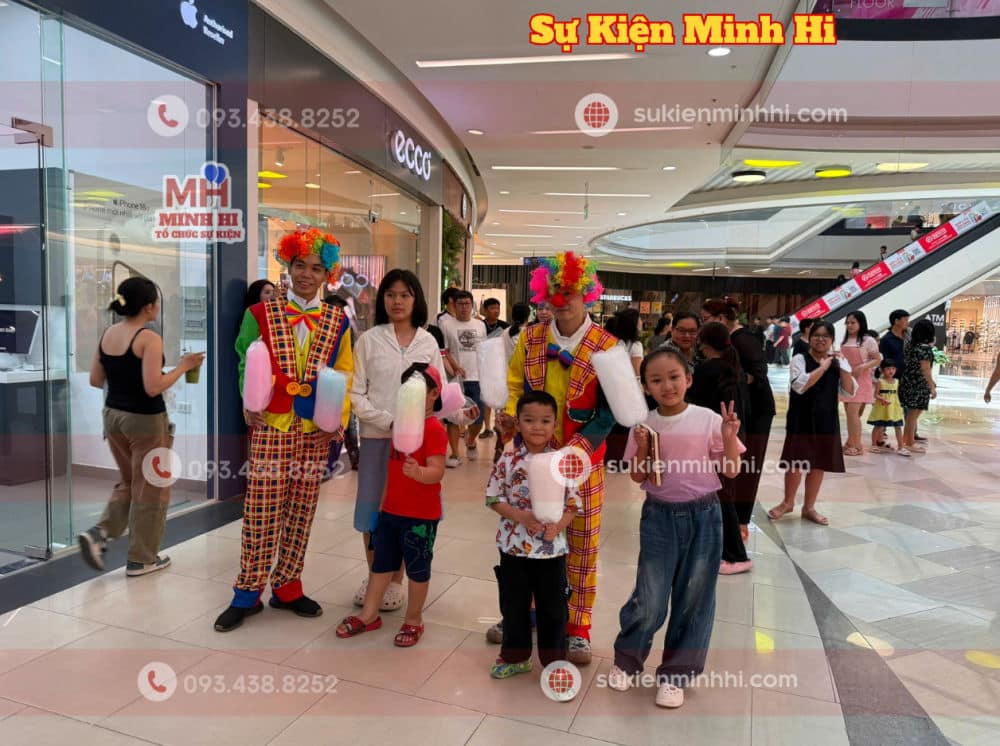 Cho thuê chú hề làm kẹo bông gòn cho sự kiện chuyên nghiệp do SỰ KIỆN MINH HI cung cấp