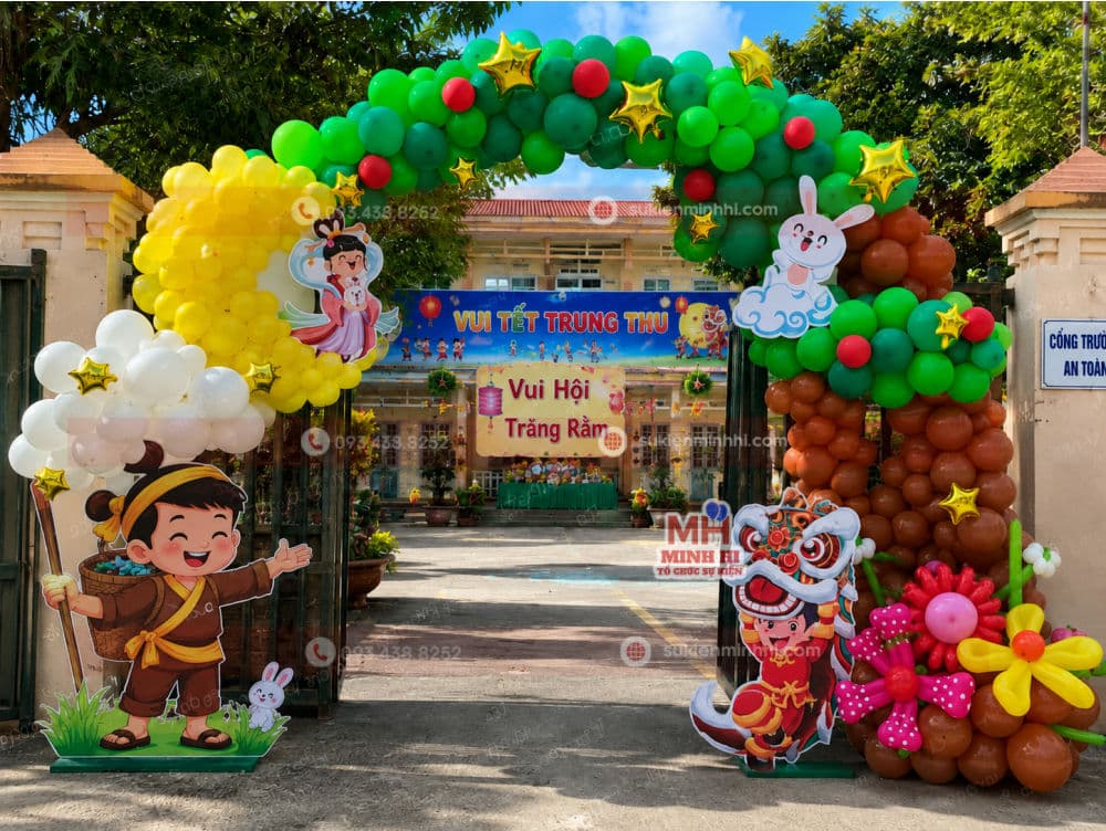 Dịch Vụ Trang Trí Cổng Chào Trung Thu Chuyên Nghiệp Theo Yêu Cầu Trang trí cổng chào trung thu cho trường học với bong bóng