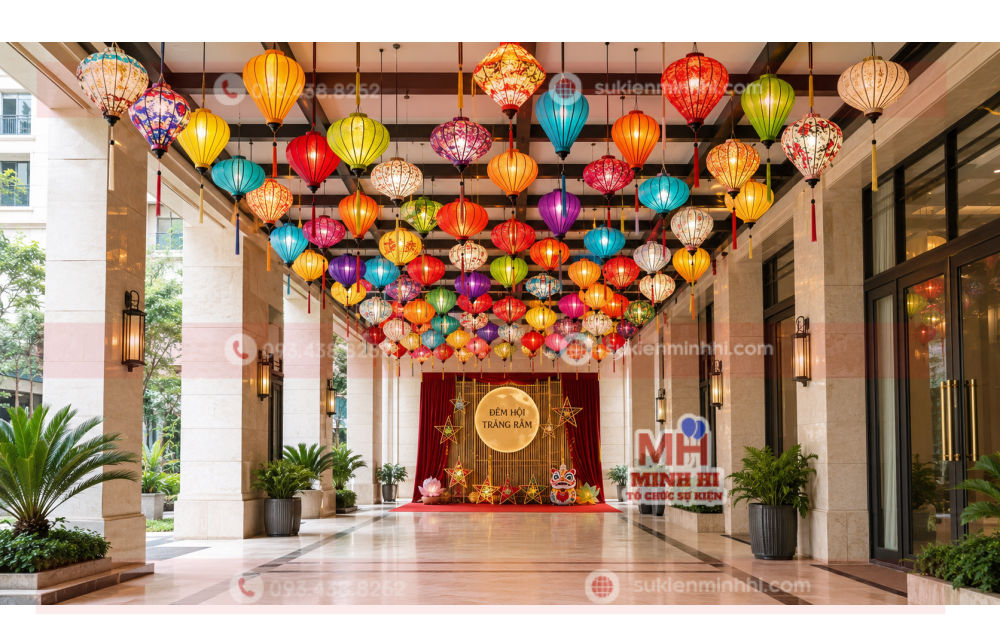 Trang trí trung thu cho lối đi của chung cư với lồng đèn
