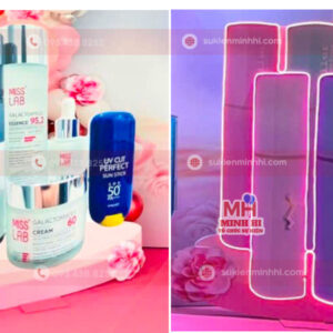 Mô hình cho sự kiện mỹ phẩm 3D kết hợp đèn Led hiện đại