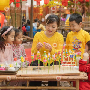 Nghệ nhân nặn Tò He cho sự kiện tết chuyên nghiệp